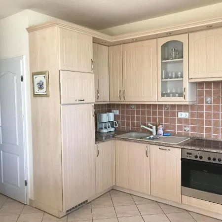 Balatoni Szello Apartman שיופוק